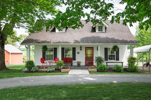 6638 S Lamont Rd, Orlinda, TN, 37141-2049 | Card Image