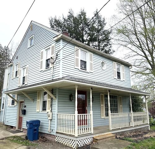 689 Peach St, Meadville, PA, 16335-2126 | Card Image