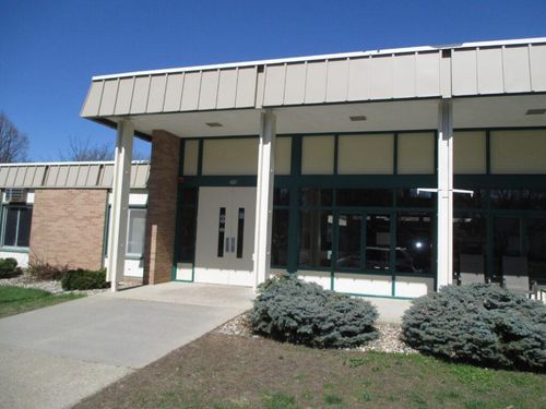 apt-1-200 S 4th St, Marshall, MN, 56258-3203 | Card Image