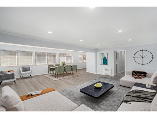 3-2203 S Holly St, Denver, CO, 80222-5612 | Card Image