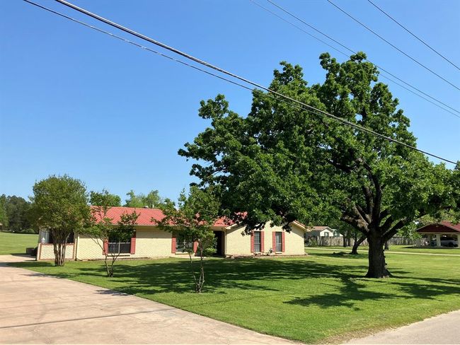 203 Webb Ave, House other with 3 bedrooms, 2 bathrooms and 2 parking in Teague TX | Image 16