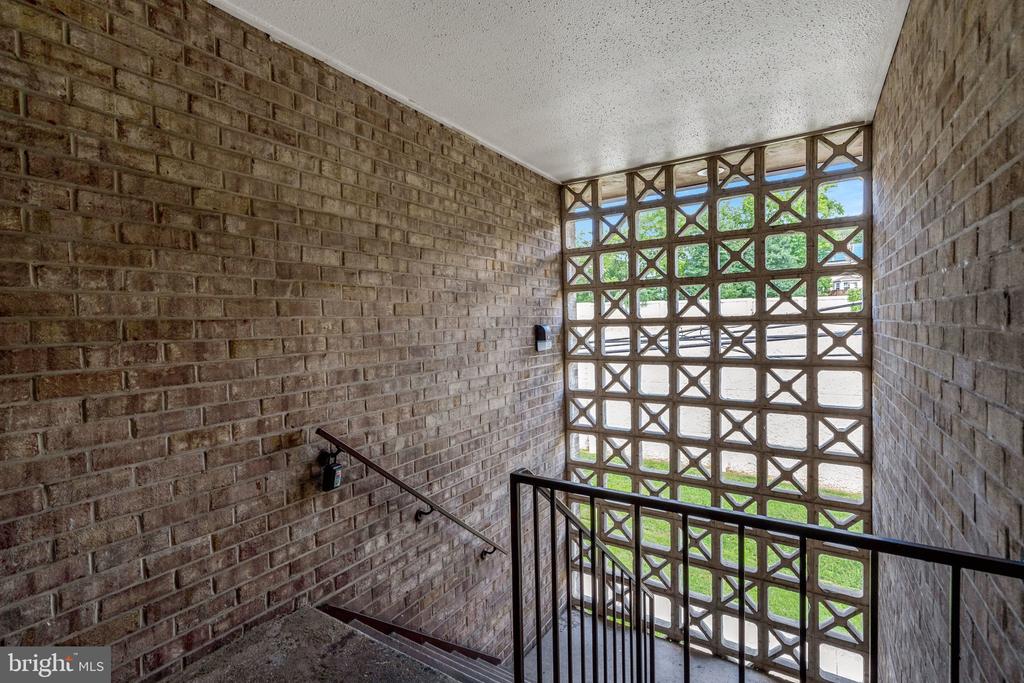 Residential Lease in OXON HILL 5