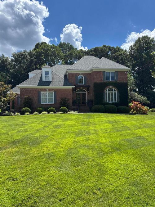 19 Mountain Orchard Path, Signal Mountain, TN, 37377-2663 | Card Image