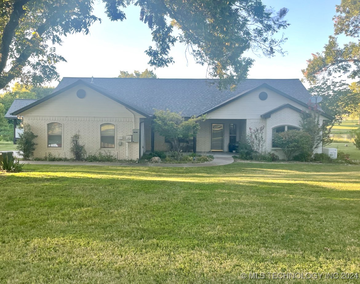 Garrison Cir, Fort Gibson, OK 74434