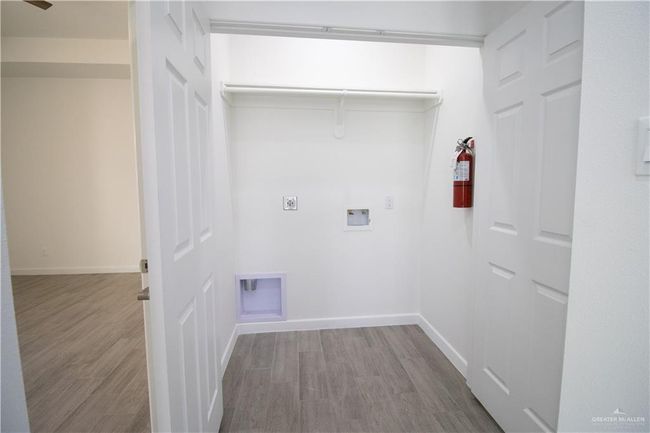 UNIT-4 - 1311 Marcela Dr, Condo with 2 bedrooms, 2 bathrooms and 2 parking in Weslaco TX | Image 12