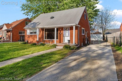 7919 Harding St, Taylor, MI, 48180-2577 | Card Image