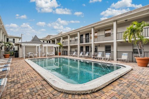 apt-37-5221 Bayshore Blvd, Tampa, FL, 33611-4167 | Card Image