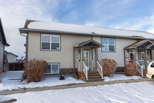 114 Redwood Blvd, Springbrook, AB, T4S0J5 | Card Image