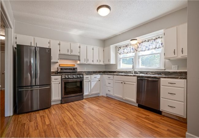 5671 Jeb Stuart Hwy, House other with 3 bedrooms, 1 bathrooms and null parking in Meadows of Dan VA | Image 24