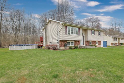 34 Roger Ave, Middletown, NY, 10940-6674 | Card Image