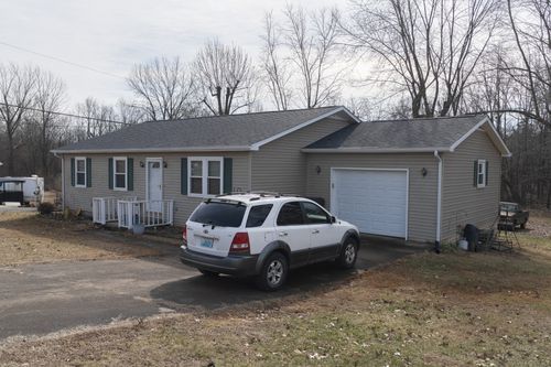 100 Hickory Hollow Dr, Madisonville, KY, 42431-3453 | Card Image