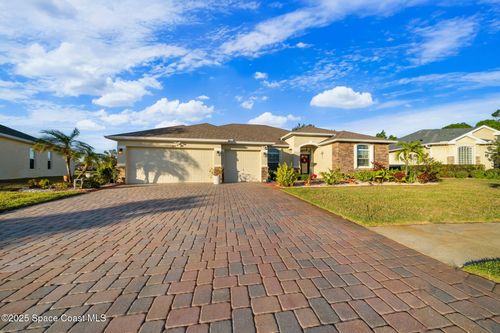 467 Easton Forest Cir Se, Palm Bay, FL, 32909-6847 | Card Image