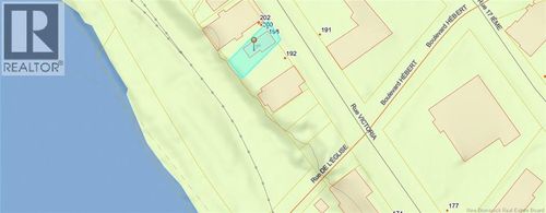 198 Rue Victoria, Edmundston, NB, E3V2H9 | Card Image