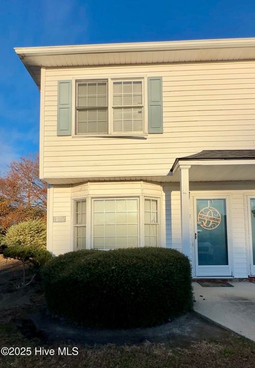 1115 Grovemont Dr, Greenville, NC, 27834-0412 | Card Image