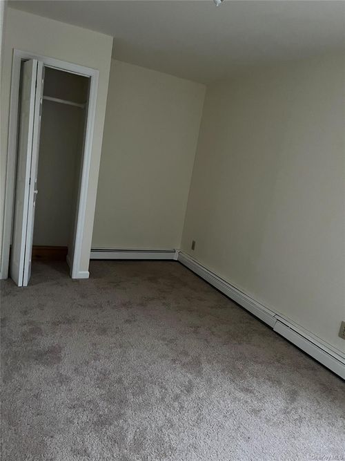 upper-21 Franklindale Ave, Wappingers Falls, NY, 12590-3104 | Card Image