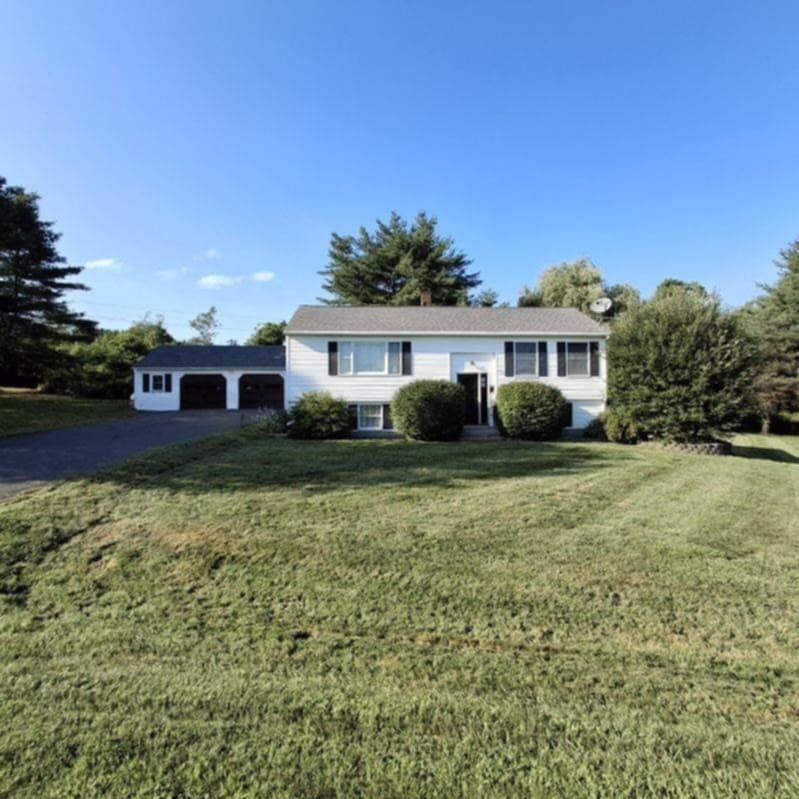 Pleasant Hill Dr, Waterville, ME 04901