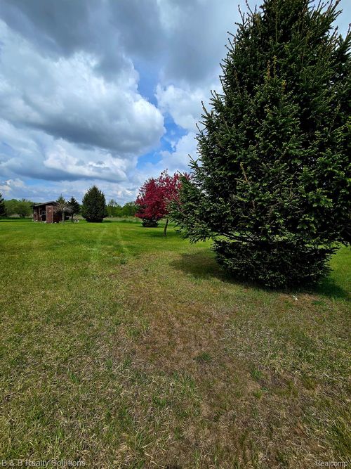 10071 Hillman Rd, Lakeview, MI, 48850-9475 | Card Image