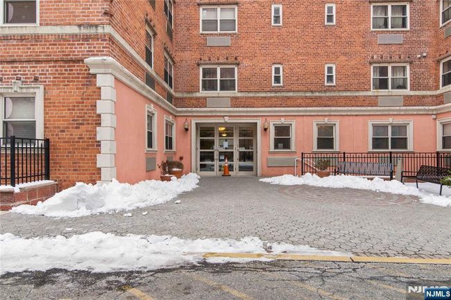 70 Munn Ave, Condo with 1 bedrooms, 1 bathrooms and null parking in East Orange NJ | Image 20