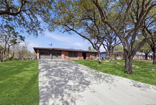 219 Sunnycrest Dr, San Antonio, TX, 78228-2429 | Card Image