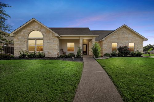 355 Cavitt Ct, Robinson, TX, 76706-4815 | Card Image