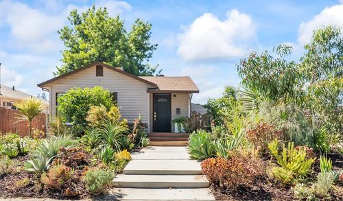 4570 Soledad Ave, Sacramento, CA, 95820-5160 | Card Image