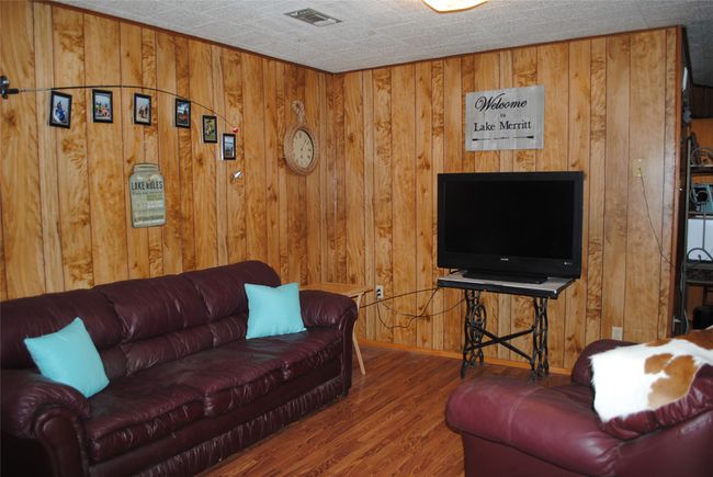 73 109, House other with 4 bedrooms, 3 bathrooms and null parking in Goldthwaite TX | Image 6