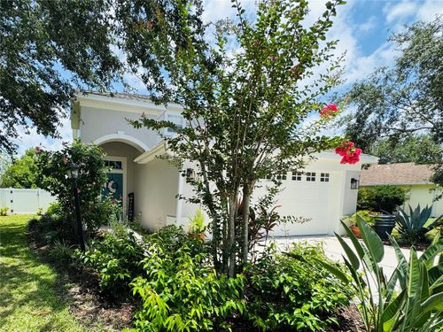 15207 Searobbin Dr, LAKEWOOD RANCH, FL, 34202-5862 | Card Image