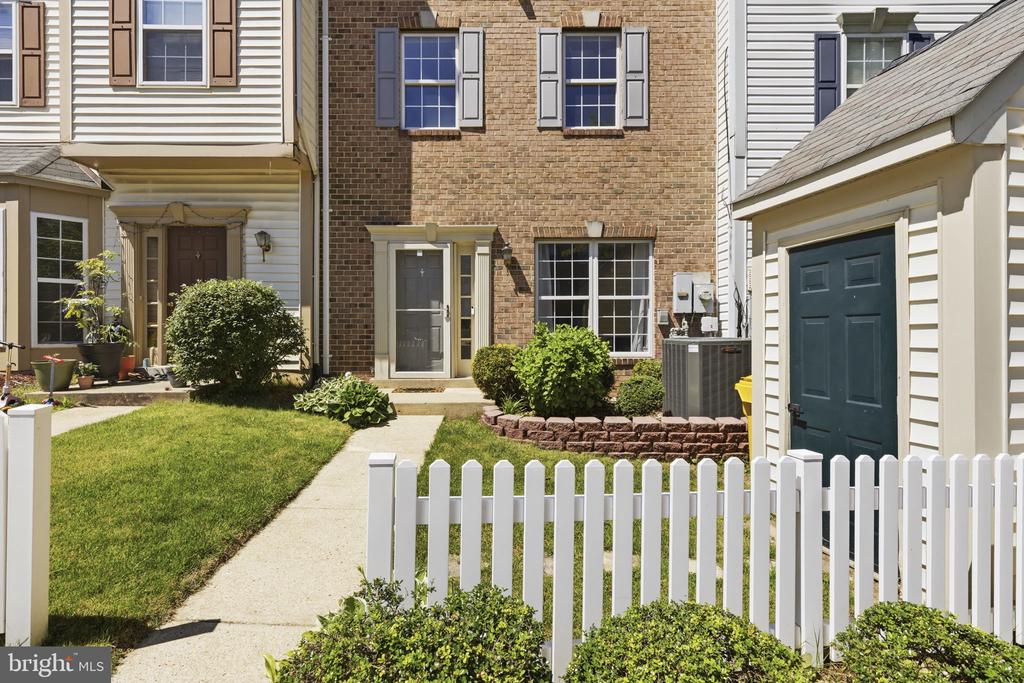 Residential in ODENTON 3