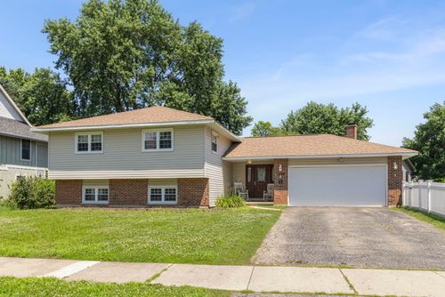 1644 Verdin Ln, Naperville, IL, 60565-2355 | Card Image