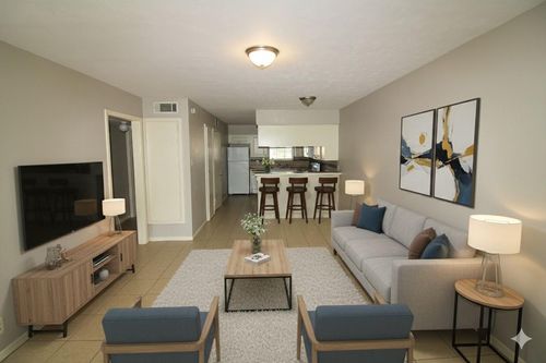 apt-4-1305 Adams St, Conroe, TX, 77301-1700 | Card Image