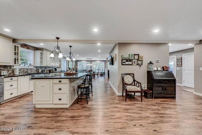 105 Rimrock Ln 34 Large | Image 32