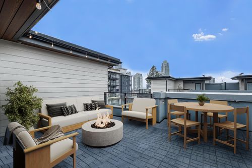 229-708 Lea Ave, Coquitlam, BC, V3J0K4 | Card Image