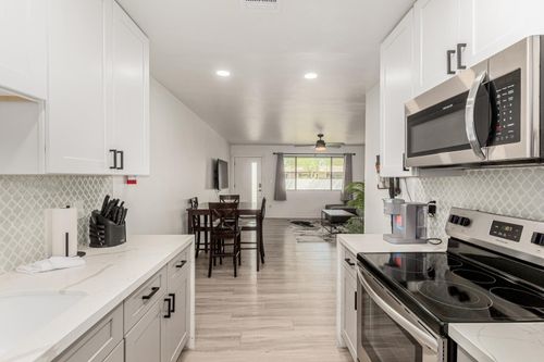 4-6628 E Avalon Dr, Scottsdale, AZ, 85251-7147 | Card Image