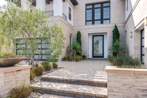 6179 Summit Crest Cir, San Diego, CA, 92130-5035 | Card Image