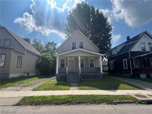 3551 W 67th St, Cleveland, OH, 44102-5417 | Card Image