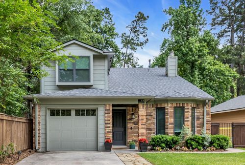 11 Barnstable Pl, The Woodlands, TX, 77381-4048 | Card Image
