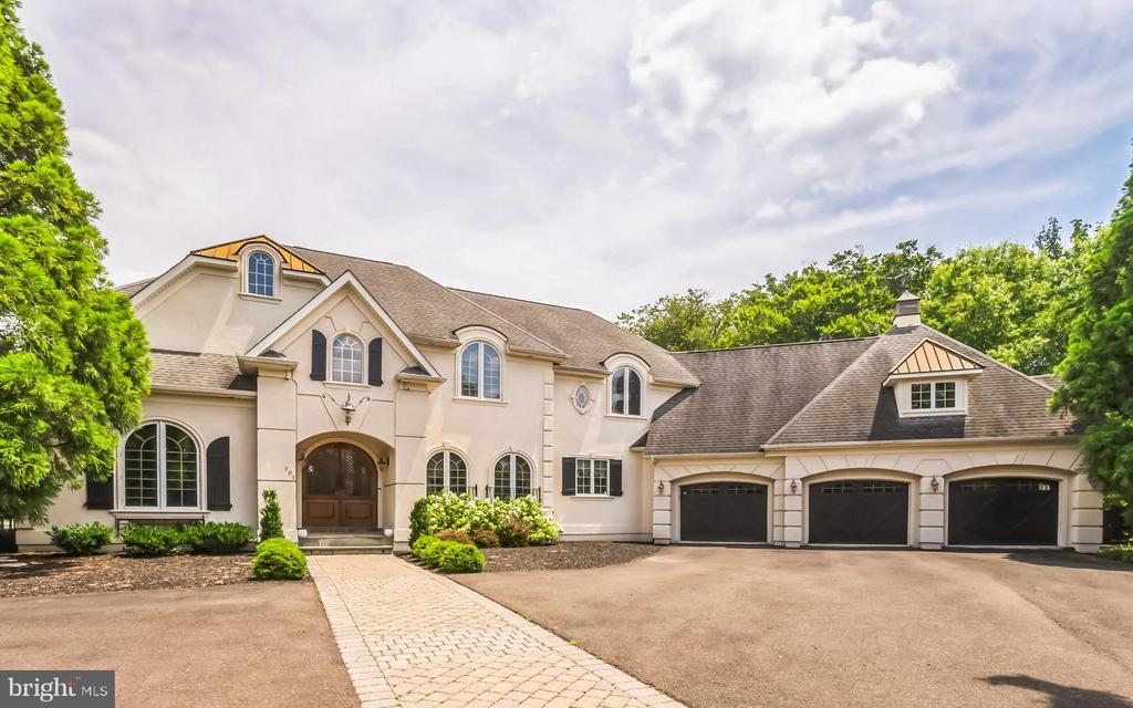 Daventry Way, Ambler, PA 19002