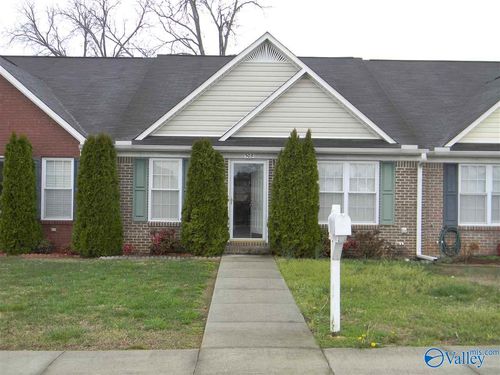 503 College St Nw, Hartselle, AL, 35640-2349 | Card Image