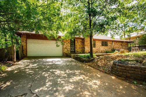 3001 Jennifer Ave, Denison, TX, 75020-7309 | Card Image