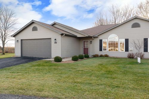 1710 Carriage Home Dr, Austin, MN, 55912-1583 | Card Image