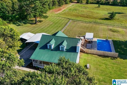 440 Hollybrook Rd, Columbiana, AL, 35051-4737 | Card Image