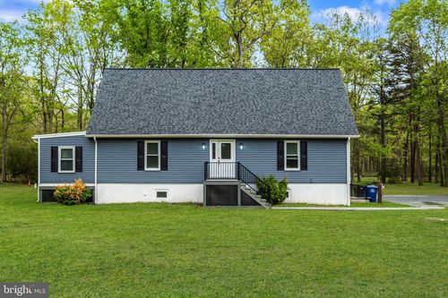 5 Carter Dr, Southampton, NJ, 08088-9626 | Card Image