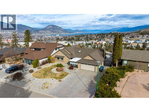 163 Westview Dr, Penticton, BC, V2A7V9 | Card Image