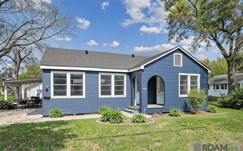 720 Avenue C, Port Allen, LA, 70767-3042 | Card Image