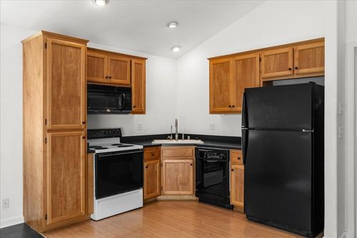 18706 Shirley Lane, Grass Valley, CA, 95949 | Card Image