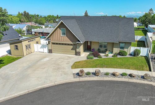 201 E South 10th St, Grangeville, ID, 83530-5127 | Card Image