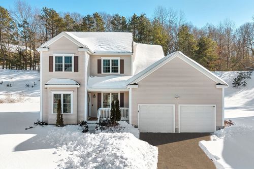 8 Nightview Pl, Millbury, MA, 01527-3644 | Card Image