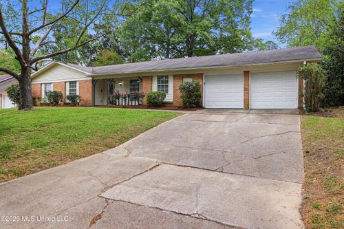 1206 Cliffdale Dr, Clinton, MS, 39056-3406 | Card Image