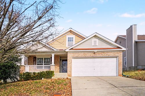 180 Ivy Hill Ln, Goodlettsville, TN, 37072-4171 | Card Image