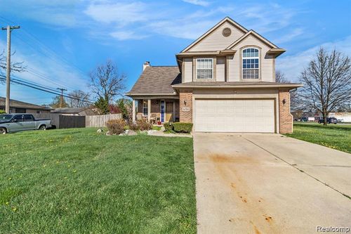 14763 Dean St, Taylor, MI, 48180-4465 | Card Image